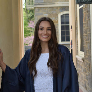 Meet your Posher, Kira